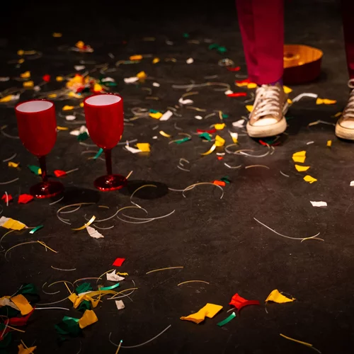 "Μπάλες με Μαγιό – To 1ο περιστατικό": Μουσική που μεταμορφώνεται σε παιχνίδι