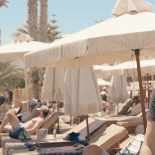 Ιστορίες ελληνικού καλοκαιριού απόψε στο "MEGA Stories"