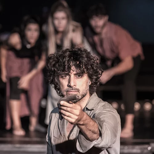 Η "Ιστορία ενός σκύλου που τον έλεγαν Πιστό" λέγεται και φέτος στο θέατρο Άλφα