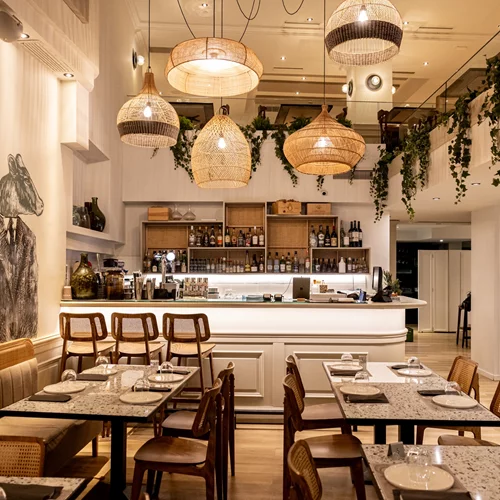 Για after office μεζεδοκαταστάσεις στο "Mezze Athens"