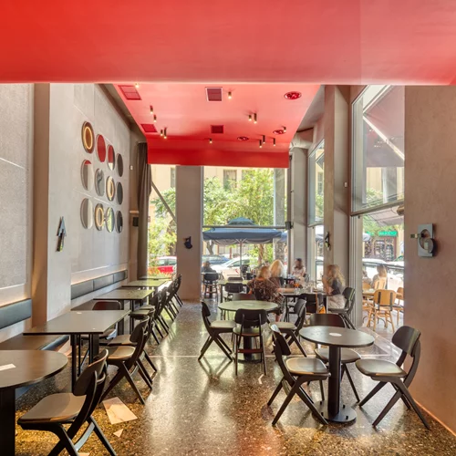 "Μαιτρ και Μαργαρίτα": Μπιστρονομία αλά γκρεκ στη Θεσσαλονίκη