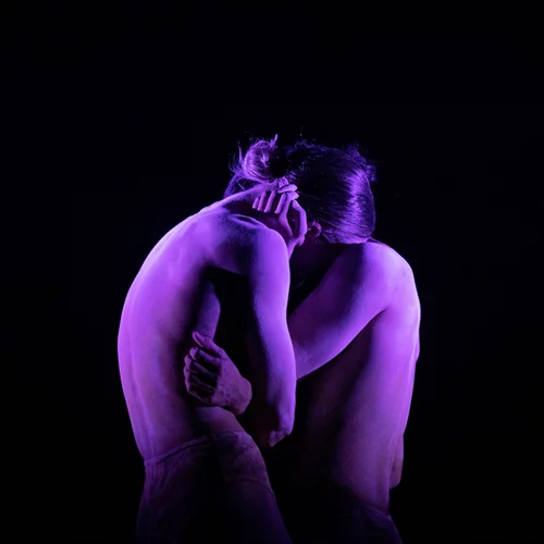 "Dreams of time": Μια χορευτική μετάβαση από την βία στην γονιμότητα και πάλι πίσω