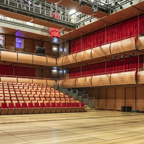 Ακρόαση ερμηνευτών για το μιούζικαλ "Tick, Tick… Boom!" στην ΕΛΣ