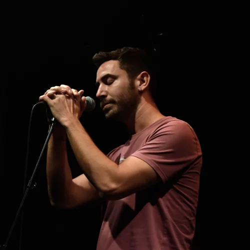 Το ποίημα του Μανώλη Νανούρη στο 10ο Ευρωπαϊκό Πρωτάθλημα Poetry Slam