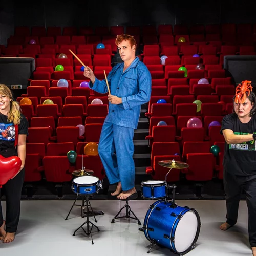 "Χάπι": Ένα έργο για το θεραπευτικό θαύμα του θεάτρου