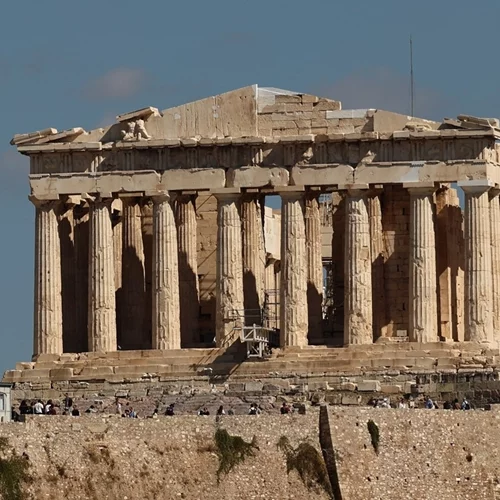 Ο Παρθενώνας χωρίς σκαλωσιές μετά από 15 χρόνια εργασιών