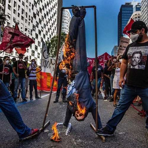 Θεσσαλονίκη, η πόλη των φαντασμάτων ζωντανεύει στις εκθέσεις της PhotoBiennale 2023 και του 64ου Φεστιβάλ Κινηματογράφου