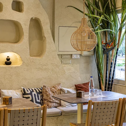 Για after office εμπειρίες στο Azimouthio