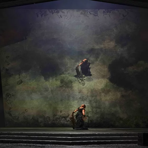 Υποδειγματική "Μήδεια" στη Λυρική: Ένας -επιτέλους- πρέπων φόρος τιμής στην Κάλλας!