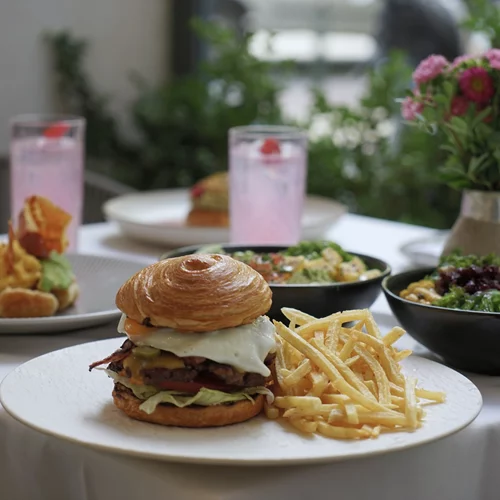 Brunch με επιλογές για καλό σκοπό στο "Gallerie Café"