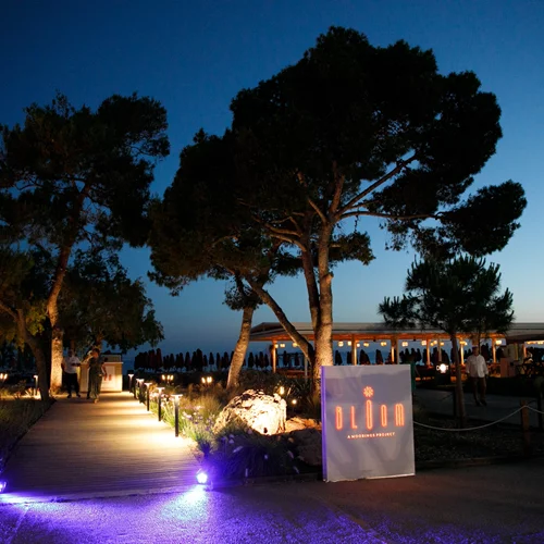 Grand opening για το "Bloom" στη Βούλα