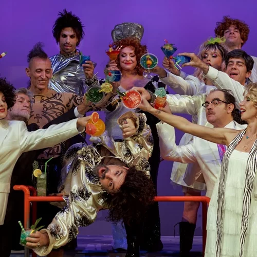 Το μουσικό θέατρο παίζει στη διαπασών!