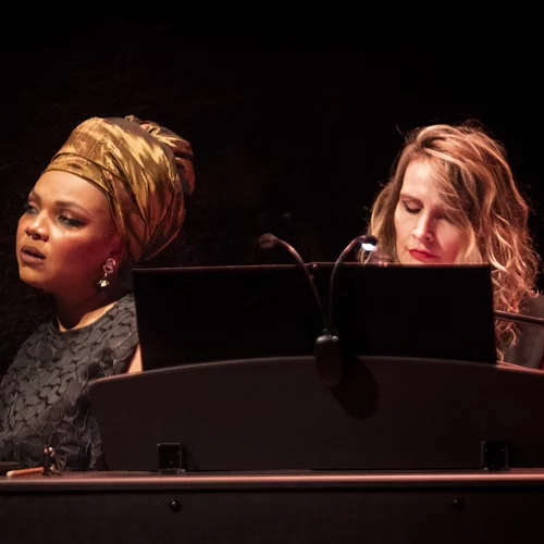 Παράταση για άλλες 4 Παρασκευές για το "Nina Simone – 4 οκτάβες Ελευθερίας"