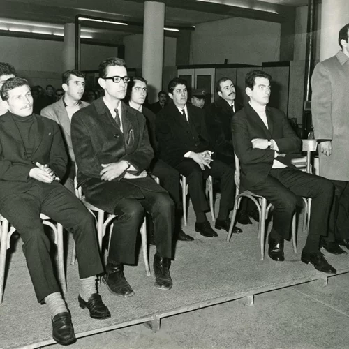 Ξεναγήσεις στην έκθεση "1967-1974. Κουλτούρες σε Αντιπαράθεση: Ζωή, Τέχνη, Προπαγάνδα" από τον Τάσο Σακελλαρόπουλο