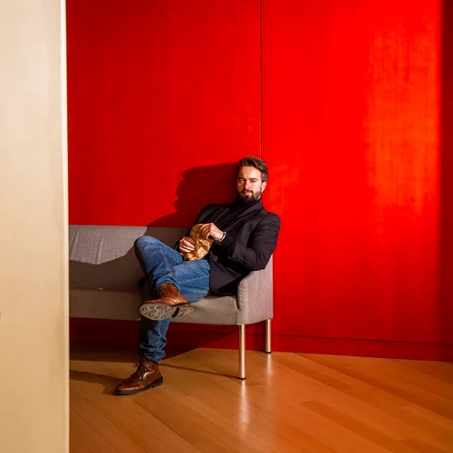 Στάθης Σούλης: ένας αρχιμουσικός που "ακούει" και τη γεύση