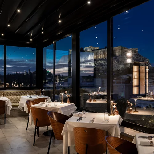 Το Sense υποδέχεται ελληνικό και γαλλικό αμπελώνα σε ειδικές βραδιές