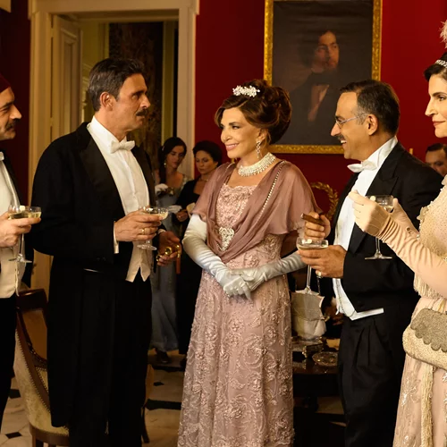 Απόψε (4/9) στην TV: με φόντο τα ελληνικά νησιά