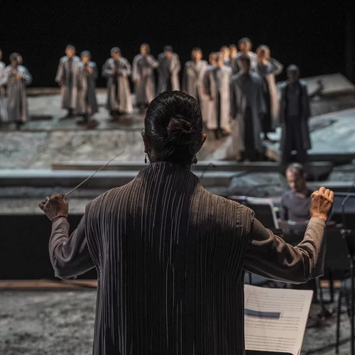 Ο Ταρκόφσκι πάει Λυρική: Δείτε τις πρώτες φωτογραφίες