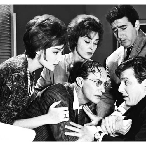 Αγαπημένες ταινίες του παλιού ελληνικού κινηματογράφου γίνονται τηλεοπτικές σειρές από τον Alpha