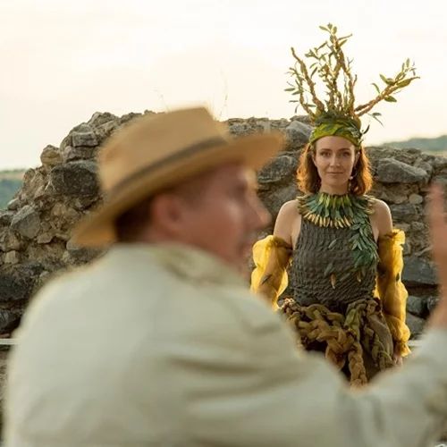 "Είμαι δέντρο που μιλά!": Η μονόπρακτη όπερα δωματίου της Σοφίας Καµαγιάννη στο Μέγαρο Μουσικής Αθηνών