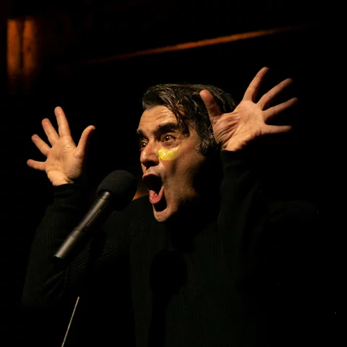 Το "Κόκκαλο" επιστρέφει τον Μάιο στο υπόγειο του Θεάτρου Τέχνης