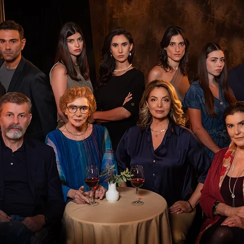 Αντίστροφη μέτρηση για το μεγάλο φινάλε της "Γης της Ελιάς"