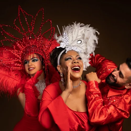 "A Night in Tropicana": Το διάσημο κουβανέζικο show έρχεται στο Γυάλινο Μουσικό Θέατρο