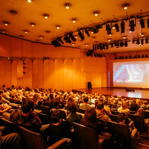 Το Παιδικό & Εφηβικό Φεστιβάλ της Αθήνας περιμένει τα σενάριά σας!