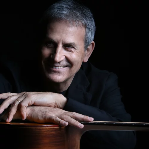 Η ρεμπέτικη ρίζα του Γιώργου Νταλάρα