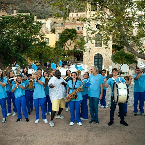 "Φτάσαμε" στη Μονεμβασιά με τον Ζερόμ Καλούτα και την ΕΡΤ1