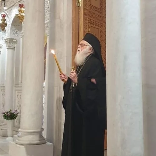 Ο αρχιεπίσκοπος Αναστάσιος της δισκογραφίας