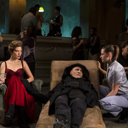 Τρέιλερ για το γυρισμένο στην Αθήνα "Crimes of the Future" του Ντέιβιντ Κρόνενμπεργκ