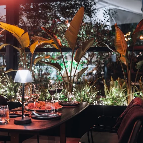 S. Pellegrino: Μάς υποδέχεται στο "Norte Wine Bar Restaurant"