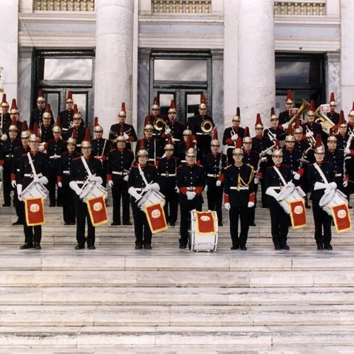 Μουσικοί περίπατοι από τη Φιλαρμονική Ορχήστρα του Δήμου Πειραιά