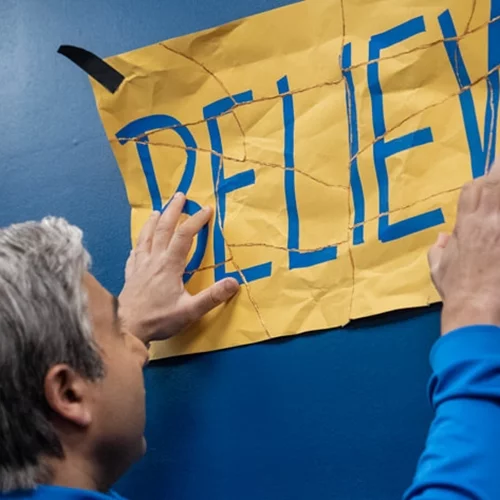 Ο Τζέισον Σουντέικις μας είπε ψέματα για το "Ted Lasso"