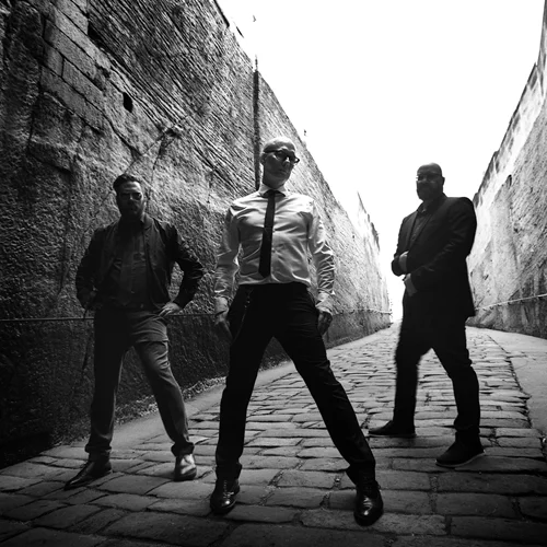 Το Roads Festival έρχεται στο Θέατρο Πέτρας