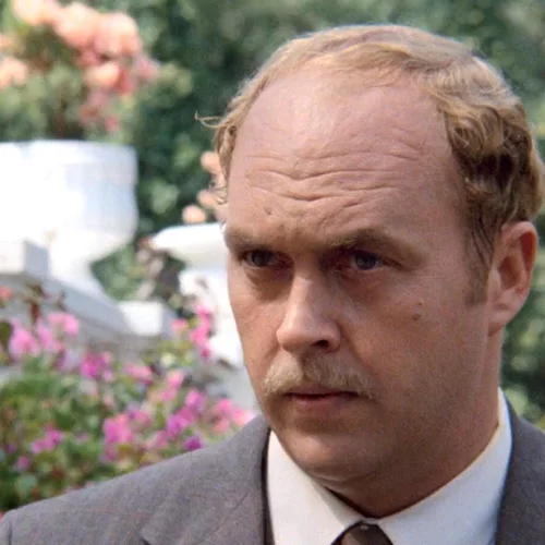 Πέθανε ο ηθοποιός Τζον Αστον