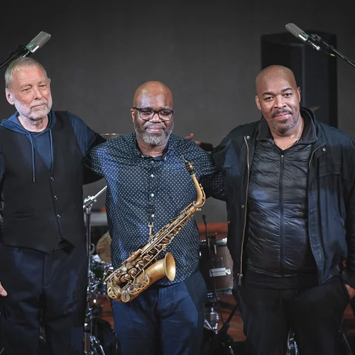 Dave Holland: Τζαζ θρίαμβος στα St Paul's Sessions, παρέα με το νέο του τρίο