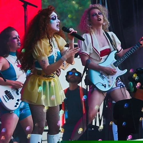 Αυτό είναι το καλύτερο pop τραγούδι του 21ου αιώνα