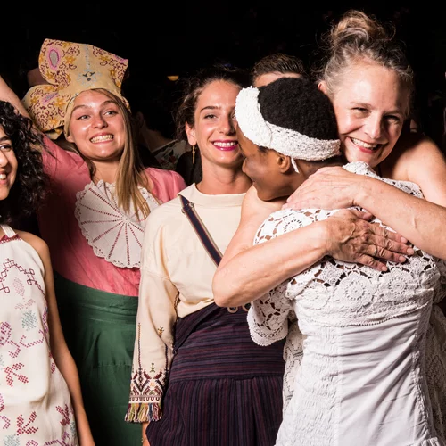 Παρουσίαση του βιβλίου μόδας "#ΠρότζεκτΣεμεδάκι" στο Victoria Square Project