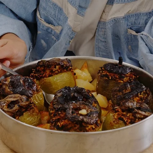 Τρεις καλλιτέχνες "εκθέτουν" το μεσημέρι ως απολεσθέντα χρόνο