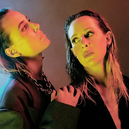 To βρετανικό δίδυμο Eli & Fur στα decks του "Bolivar"