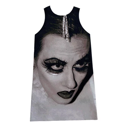 Τα χάρτινα φορέματα του Travis Hutchison καταγράφουν τη 90s drag σκηνή της Νέας Υόρκης