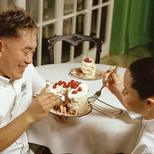 Χρυσοί Σκούφοι 2025 | Karime Lopez & Takahiko Kondo: "Είναι πρόκληση για εμάς να μαγειρεύουμε για τους κορυφαίους σεφ της Ελλάδας"