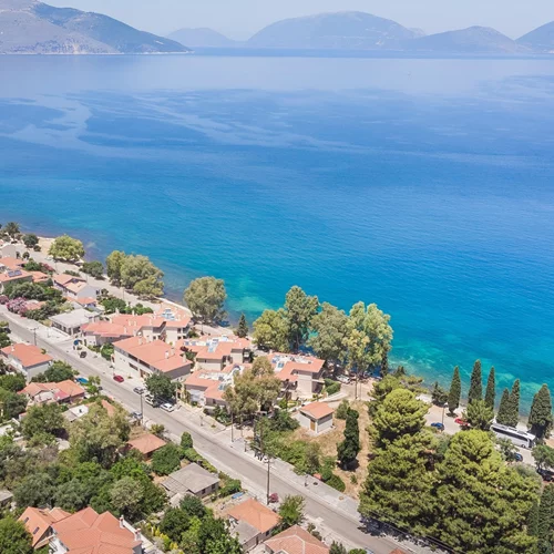 "Meliti Waterfront Suites", Κεφαλονιά: Οι πολυτελείς σουίτες της Σάμης για αξέχαστο οικογενειακό αλλά και ρομαντικό Πάσχα