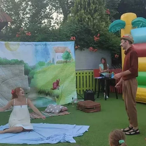 "Πιάσε τ’ όνειρο": Μια μαγευτική θεατρική περιπέτεια στο Φεστιβάλ Βιβλίου