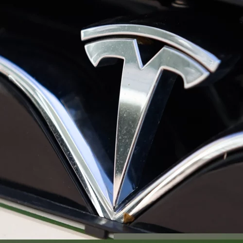 Elon Musk: Tesla και πρωτοποριακή τεχνολογία