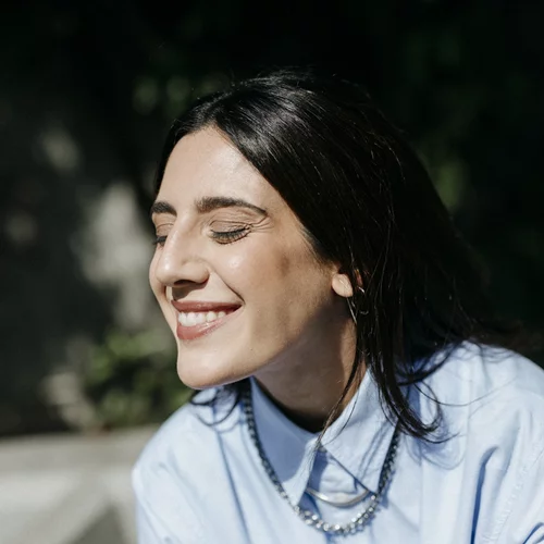 Η Βασιλική Μιχαλοπούλου έρχεται με τα "Ενδεχόμενά" της στον Σταυρό του Νότου Club