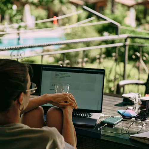 Η καλύτερη πόλη του πλανήτη για συνδυασμό δουλειάς και διακοπών