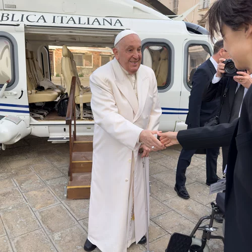 Όταν ο Juergen Teller ταρακούνησε τη μόδα: 5 εικόνες που άφησαν εποχή